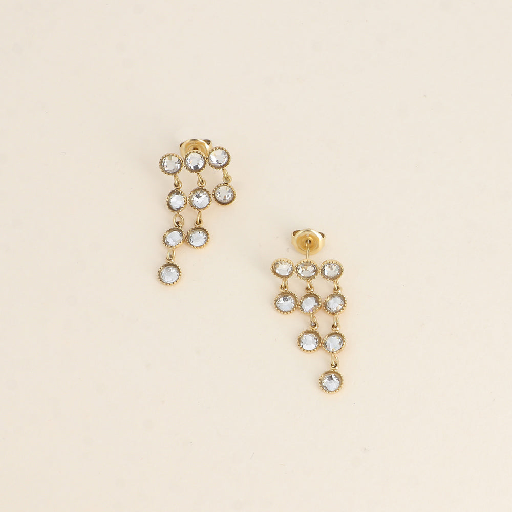 Boucles pendantes - petits cristaux taillés blancs 14 x 30 mm