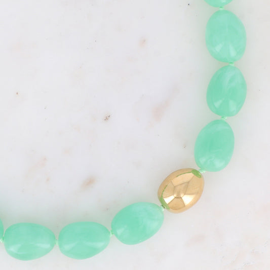 Collier avec perles en résine 42+5 cm