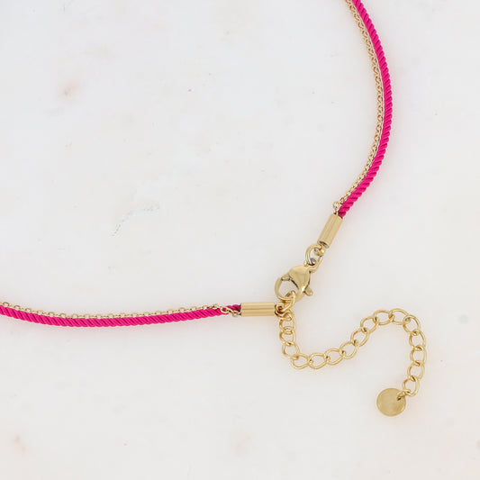 Collier 2 rangs chaine et cordon coloré avec coquillage émaillé et perle en résine