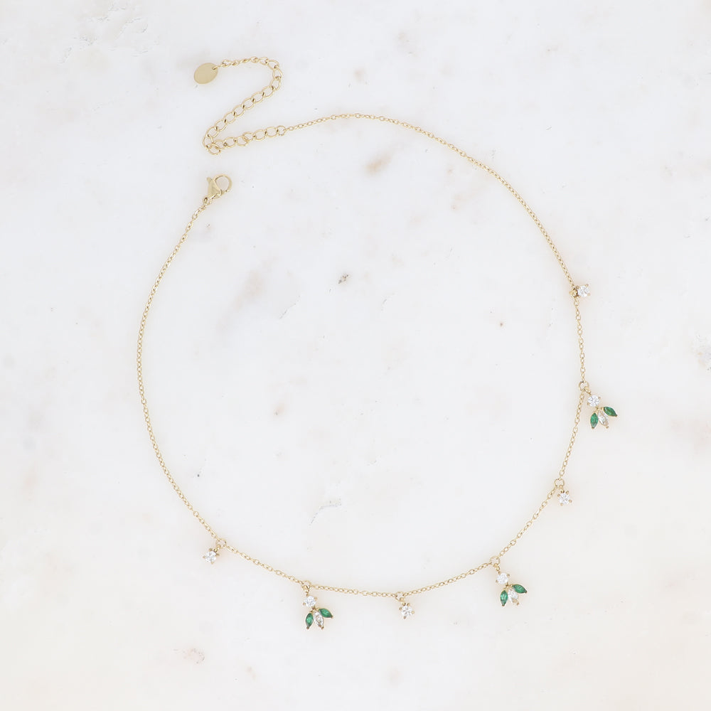 Collier - petites breloques en motif feuillage en oxydes de zirconium vert 37+7 cm
