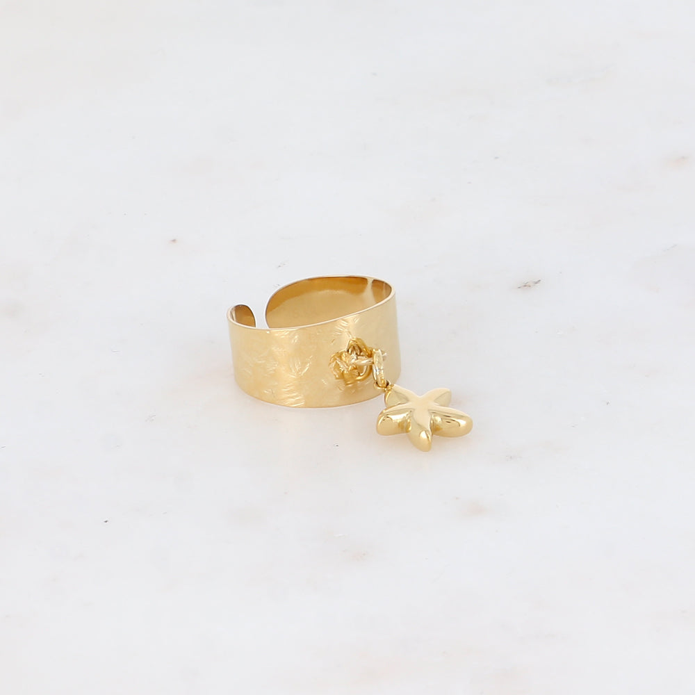 Bague martelée avec pampille étoile de mer lisse