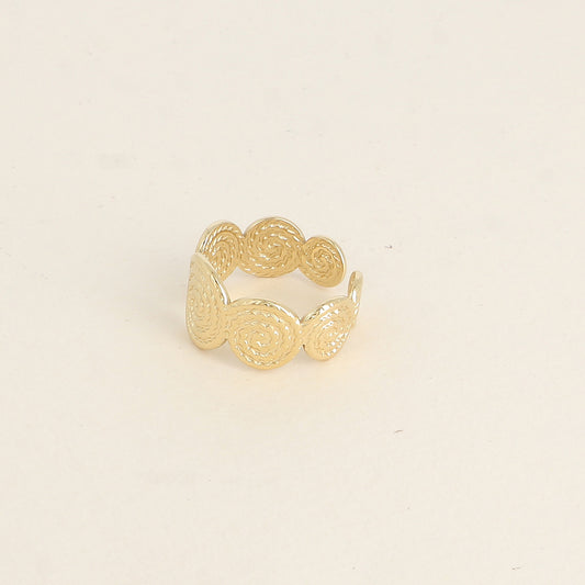 Bague - 3 ronds aux tourbillons gravés