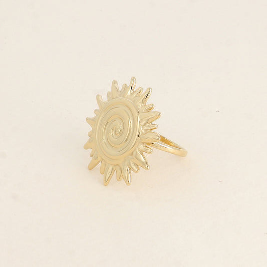 Bague - grand soleil avec tourbillon gravé