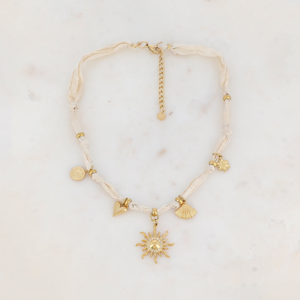 Collier ruban Liberty avec soleil strassé, cœur, coquillage, fleur et pendentif rond motif étoile (39+5CM)