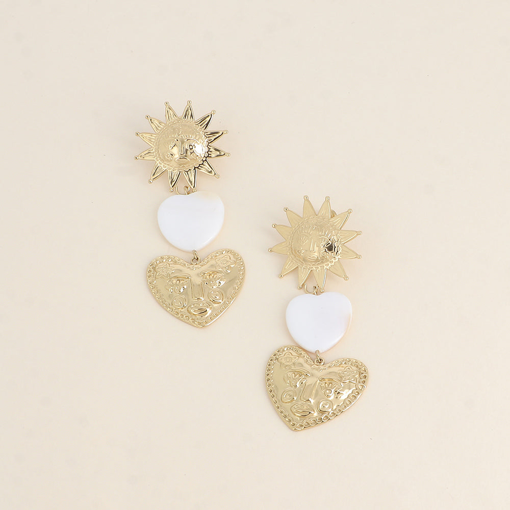 Boucles pendantes - 3 pièces (cœur, cœur nacré et soleil) 30x75 mm