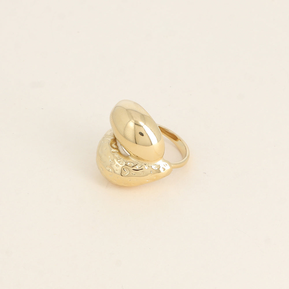 Bague - formes entrelacées