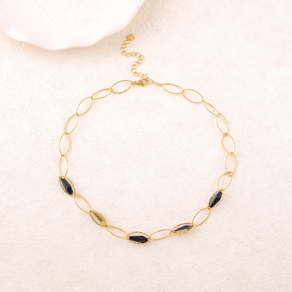Collier en maille ovales avec 5 perles en pâtes de verre (40+7CM)