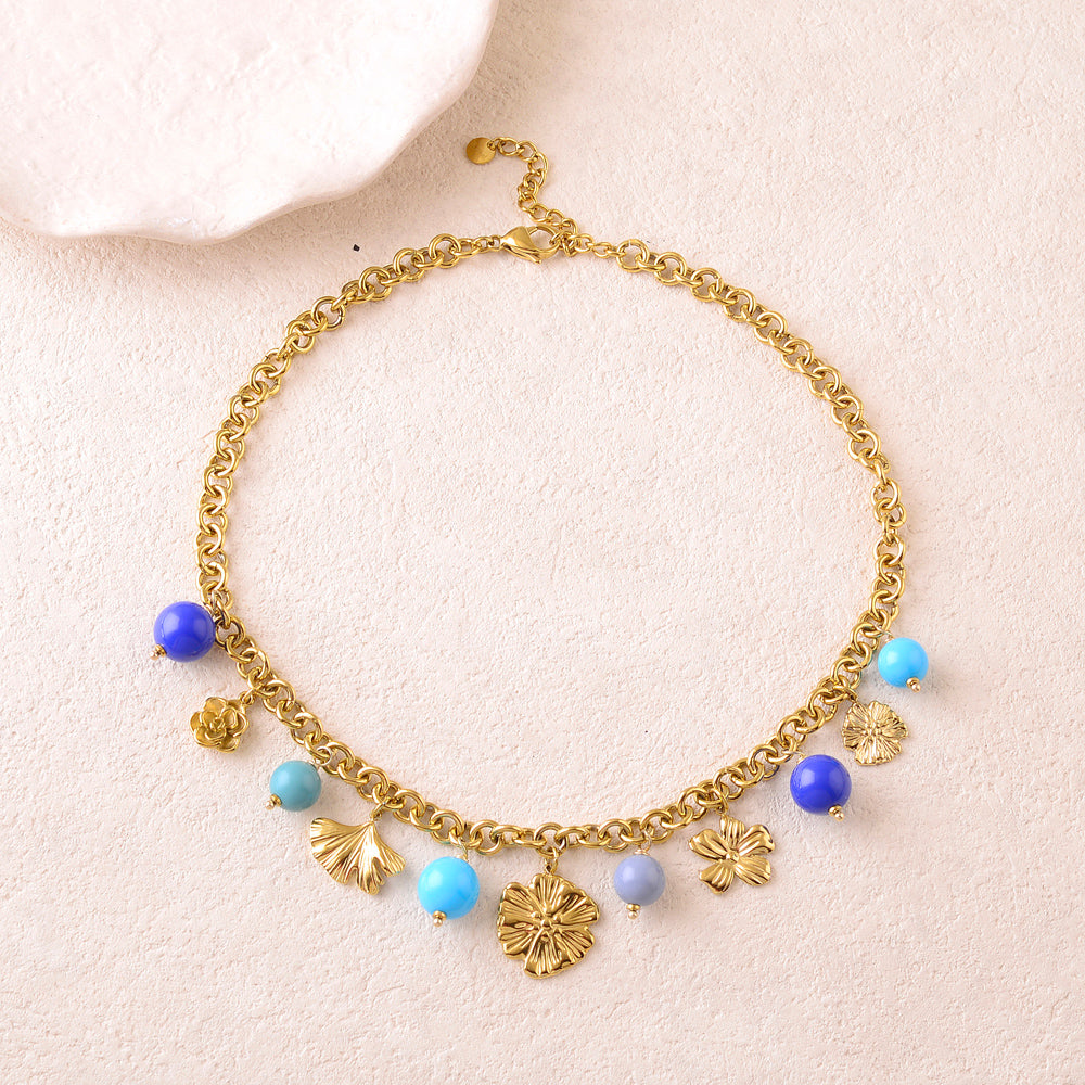 Collier en maille avec pampilles fleurs, feuille de ginkgo et perles en résine (40+5CM)