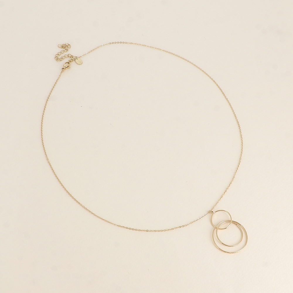 Collier - pendentif de 3 anneaux 50+7 cm