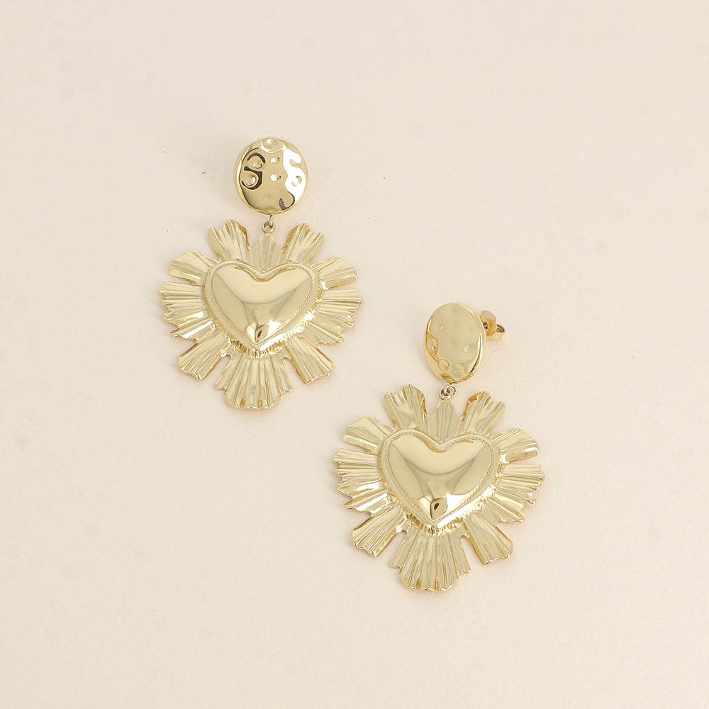 Boucles pendantes - pièce ronde martelée et cœur texturé 40x62 mm