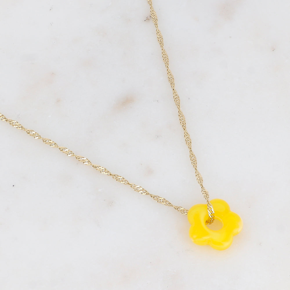 Collier doré avec perle de fleur en acétate de fleur en acétate jaune 40+5 cm