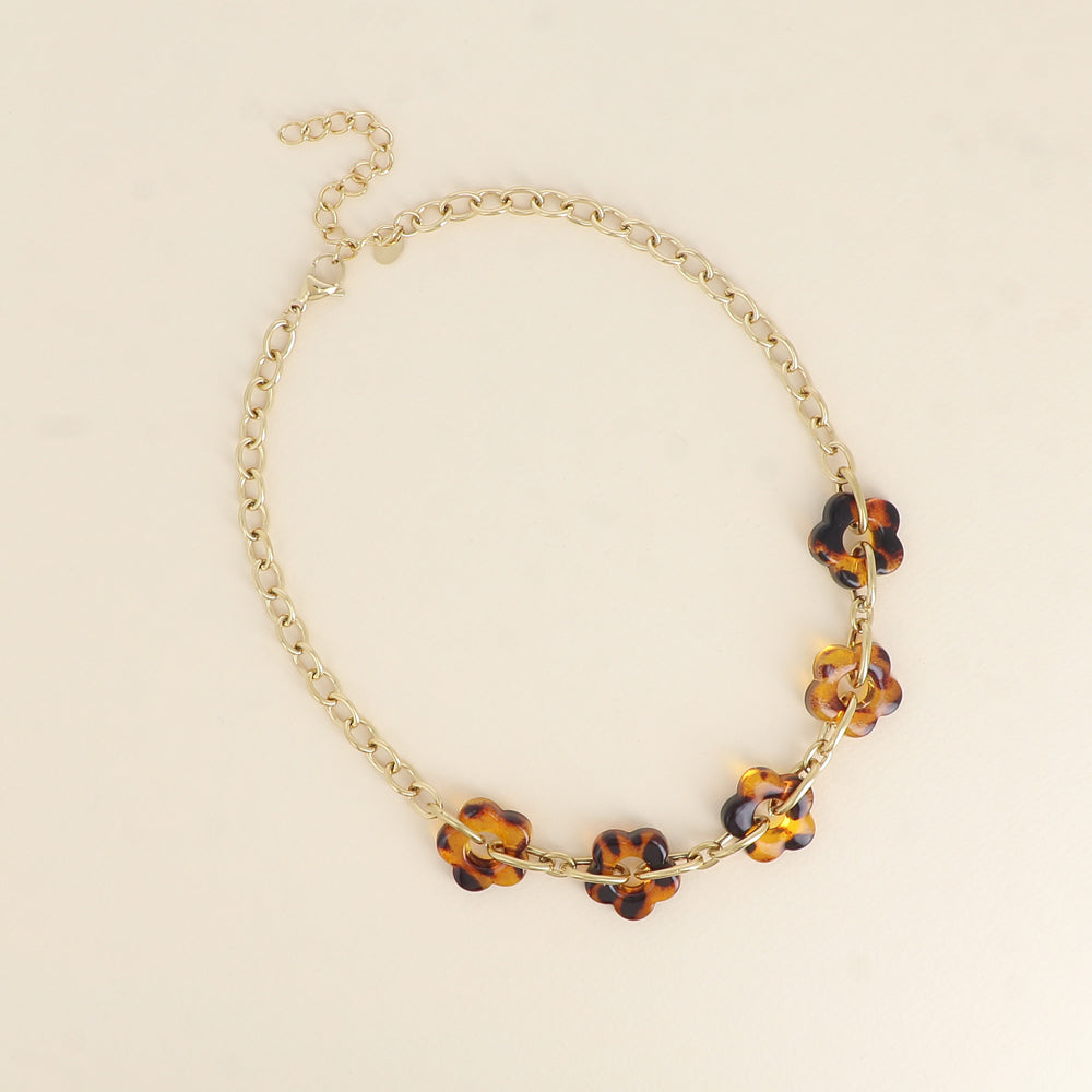 Collier - 5 fleurs en résine léopard et maillons ovales 42+7 cm