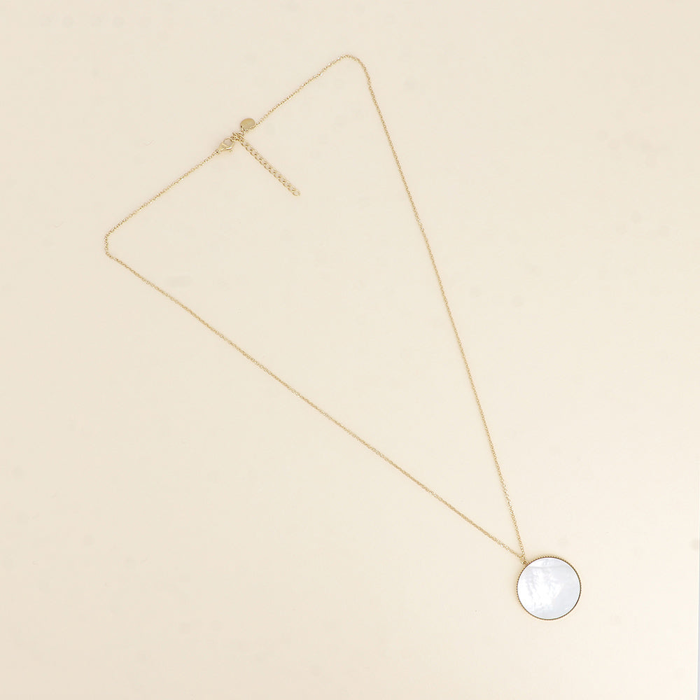 Collier - médaillon rond plat en pierre naturelle nacre blanche 60+5 cm