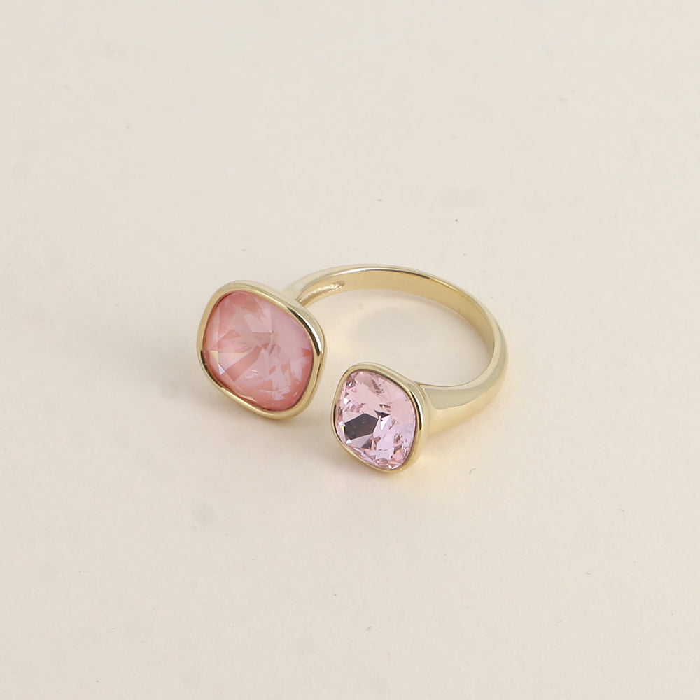 Bague ouverte- Ornée de cristaux de Swarovski® 10 mm et 8 mm - Hauteur de la bague: 2 mm - Flamingo ignite