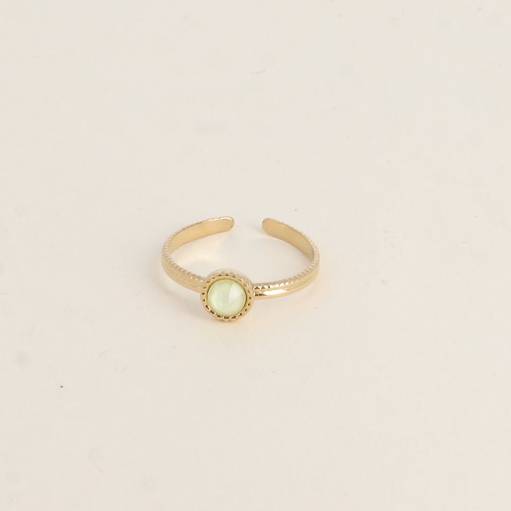 Bague fine ornée de cristaux de Swarovski® - Hauteur de la bague: 2 mm - Dimensions du cristal : 5x5 mm - Powder yellow