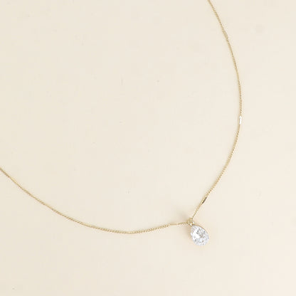 Collier orné de cristaux de Swarovski® en forme de goutte - Longueur de chaîne : 38+7 cm - Dimensions du cristal : 7x10 mm - Crystal
