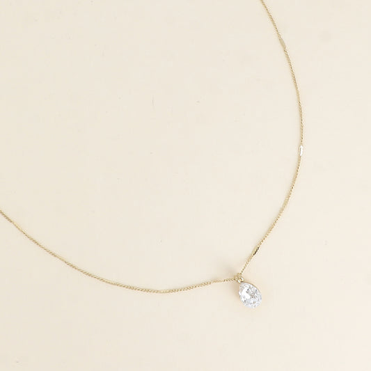 Collier orné de cristaux de Swarovski® en forme de goutte - Longueur de chaîne : 38+7 cm - Dimensions du cristal : 7x10 mm - Crystal