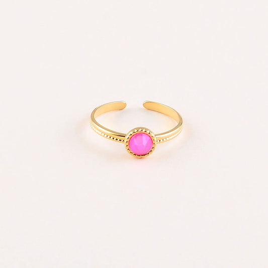 Bague fine ornée de cristaux de Swarovski® - Hauteur de la bague: 2 mm - Dimensions du cristal : 5x5 mm - Electric pink