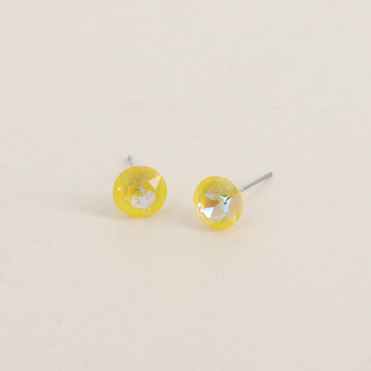 Boucles puces argentées – Ornées de cristaux de Swarovski® SS39 - Dimensions de la boucle : 8x8 mm - Sunshine delite