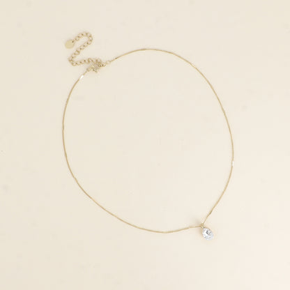 Collier orné de cristaux de Swarovski® en forme de goutte - Longueur de chaîne : 38+7 cm - Dimensions du cristal : 7x10 mm - Crystal