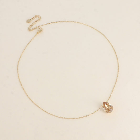 Collier - Pendentif cristal de Swarovski® en forme de goutte - Longueur du collier : 40+5 cm - Dimensions du cristal : 10x14 mm - Light Colorado topaz