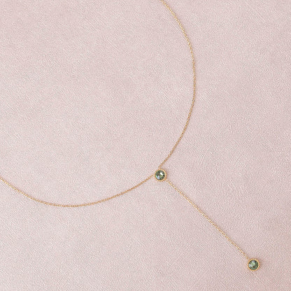 Collier Y - Orné de cristaux de Swarovski® - 40+7 cm - Longueur de chaîne pendante : 6 cm - Dimensions des cristaux : 5x5 mm - Erinite