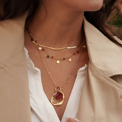 Collier avec pendentif géométrique ondulé, émail (50+10CM)