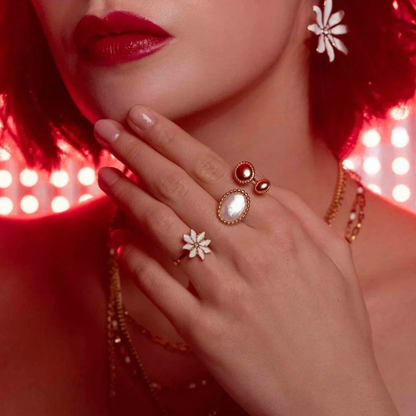 Bague avec 3 pièces ovales - Nacre
