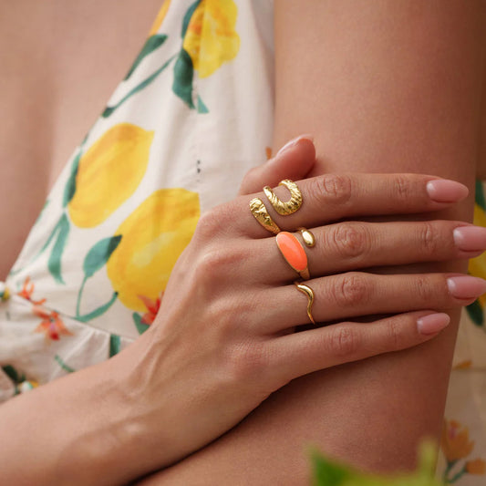 Bague anneau fine, effet lisse