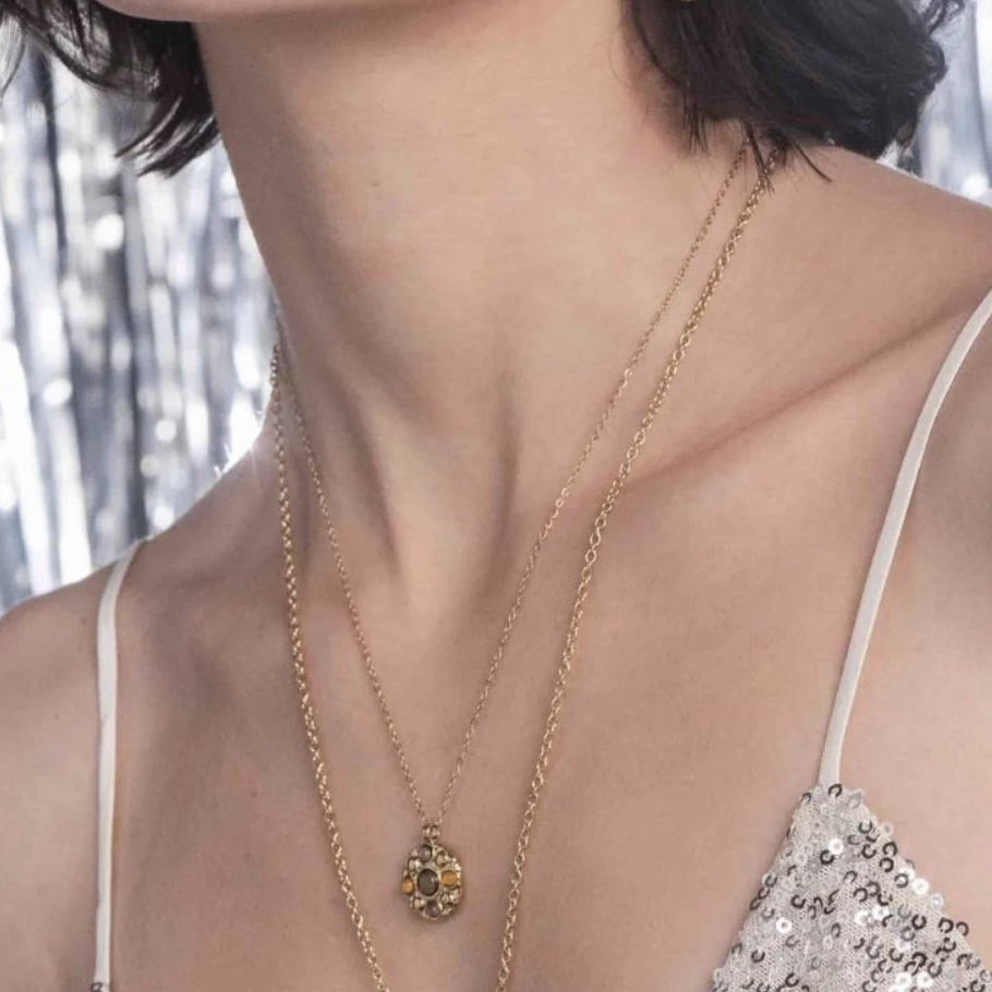 Collier avec pendentif rond et 5 pâtes de verre rondes (40+5CM)