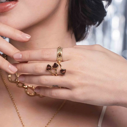 Bague avec 3 pièces géométriques serties de pierres naturelles