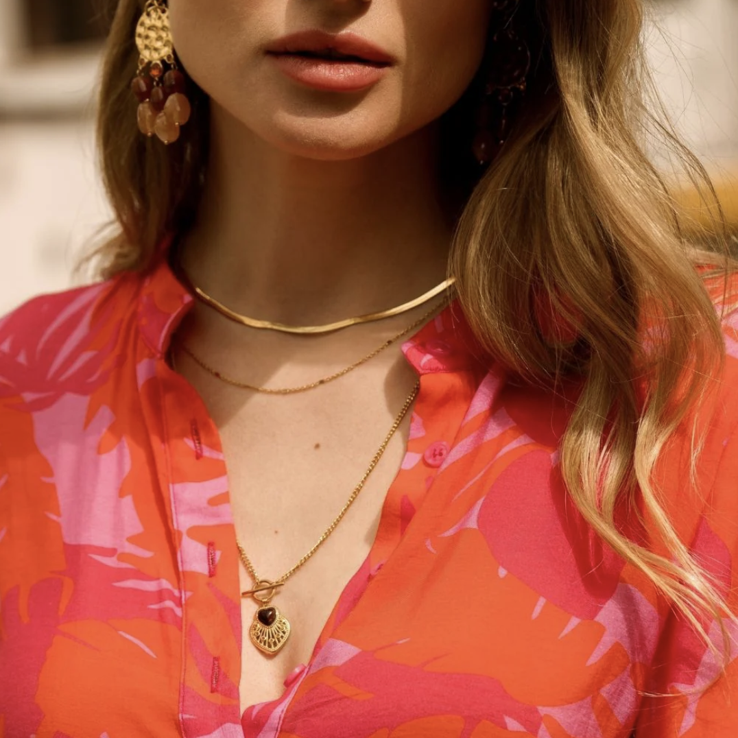 Collier 3 rangs avec pendentif cœur ajouré, pierre naturelle et strass (38/44/55+7CM)