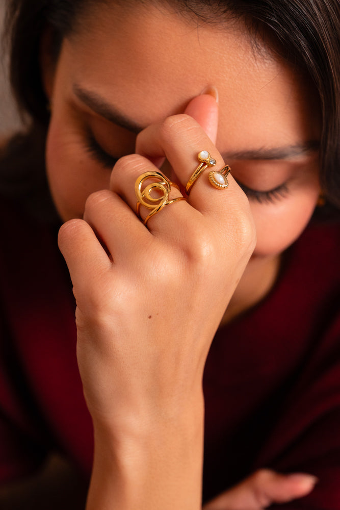 Bague avec pierre naturelle et strass - Nacre