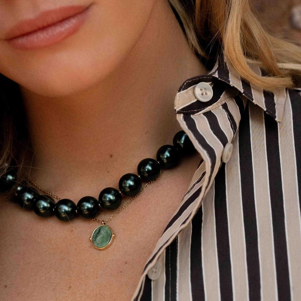 Collier avec pendentif ovale serti d'une pierre naturelle (40+5CM)