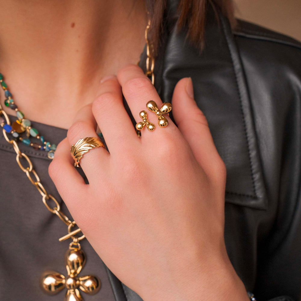 Bague avec feuille