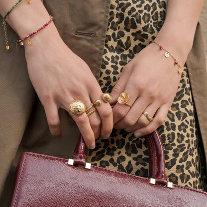 Bague avec pièce martelée