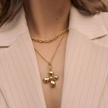 Collier avec avec fleur (40/46+7CM)