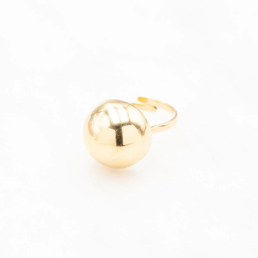 Bague avec petite demi-boule effet miroir