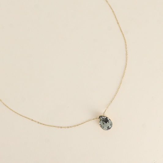 Collier - Pendentif cristal de Swarovski® en forme de goutte - Longueur du collier : 40+5 cm - Dimensions du cristal : 10x14 mm - Black Diamond