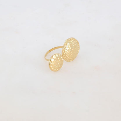 Bague fine avec 2 pièces rondes martelées