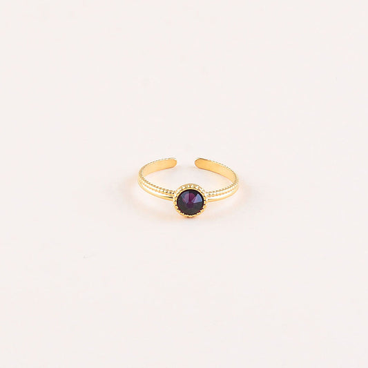 Bague fine ornée de cristaux de Swarovski® - Hauteur de la bague: 2 mm - Dimensions du cristal : 5x5 mm - Amethyst