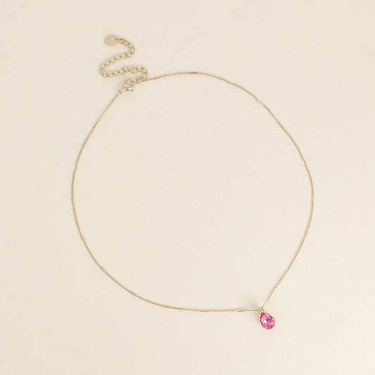 Collier orné de cristaux de Swarovski® en forme de goutte - Longueur de chaîne : 38+7 cm - Dimensions du cristal : 7x10 mm - Rose