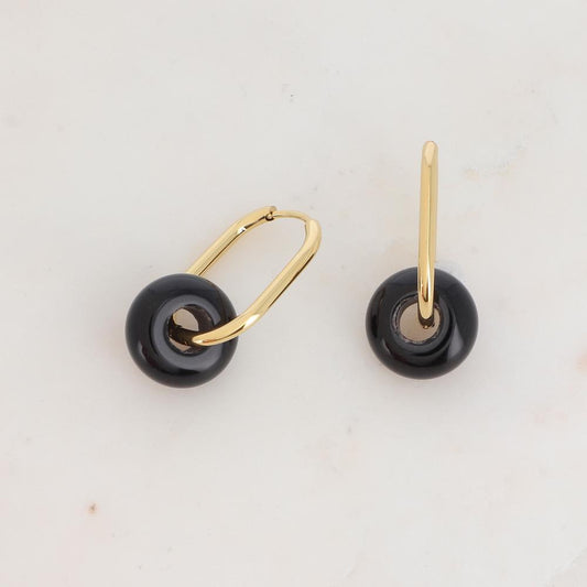 Créoles rectangulaires avec pierres naturelles 1,6 x 3 cm.