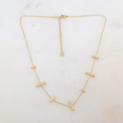Collier avec 7 barres : 3 martelées et 4 lisses (39+7CM)