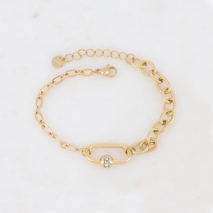 Bracelet en jeu de mailles avec anneau ovale et strass