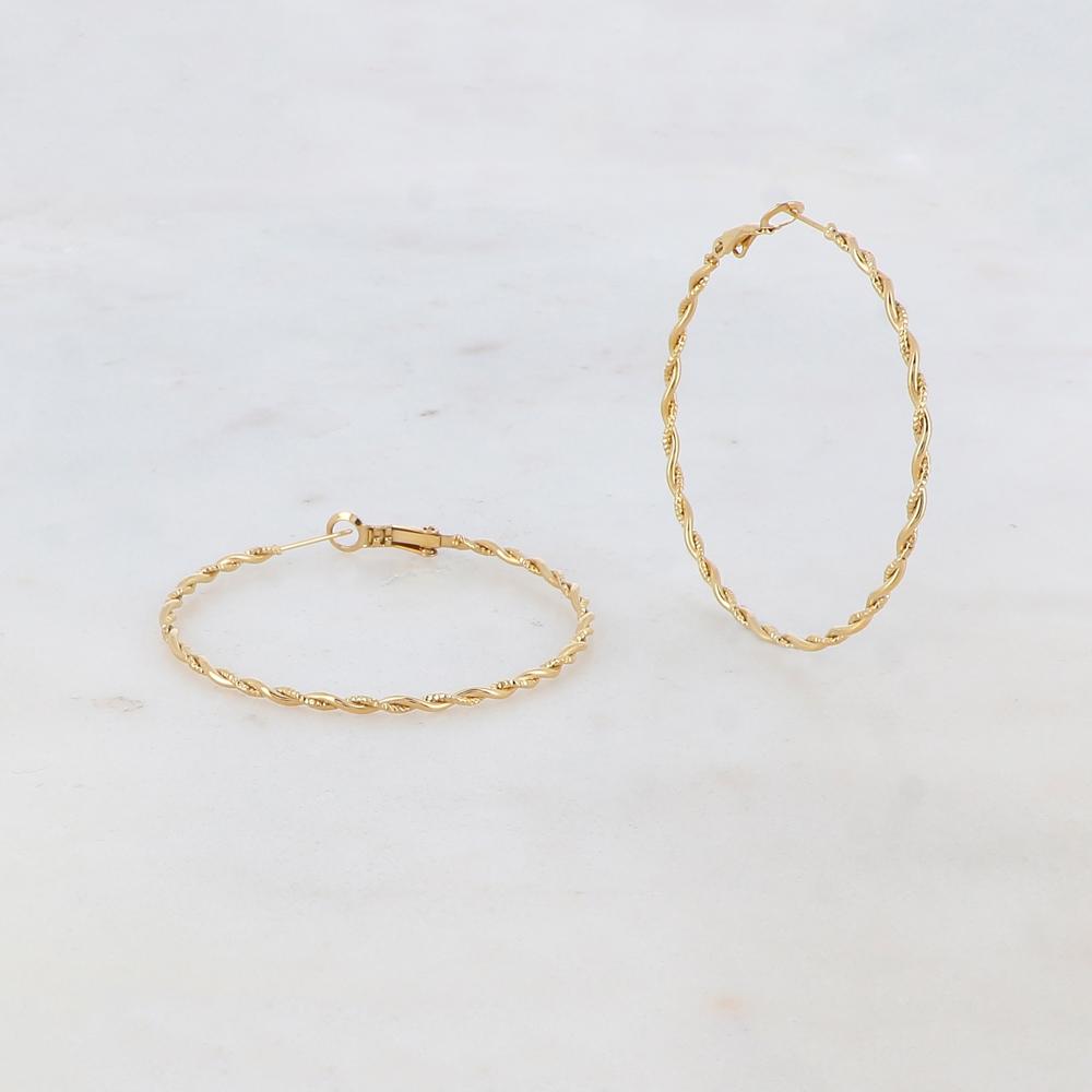 Créoles torsadées avec effet lisse et martelé (5CM)