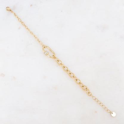 Bracelet en jeu de mailles avec anneau ovale et strass