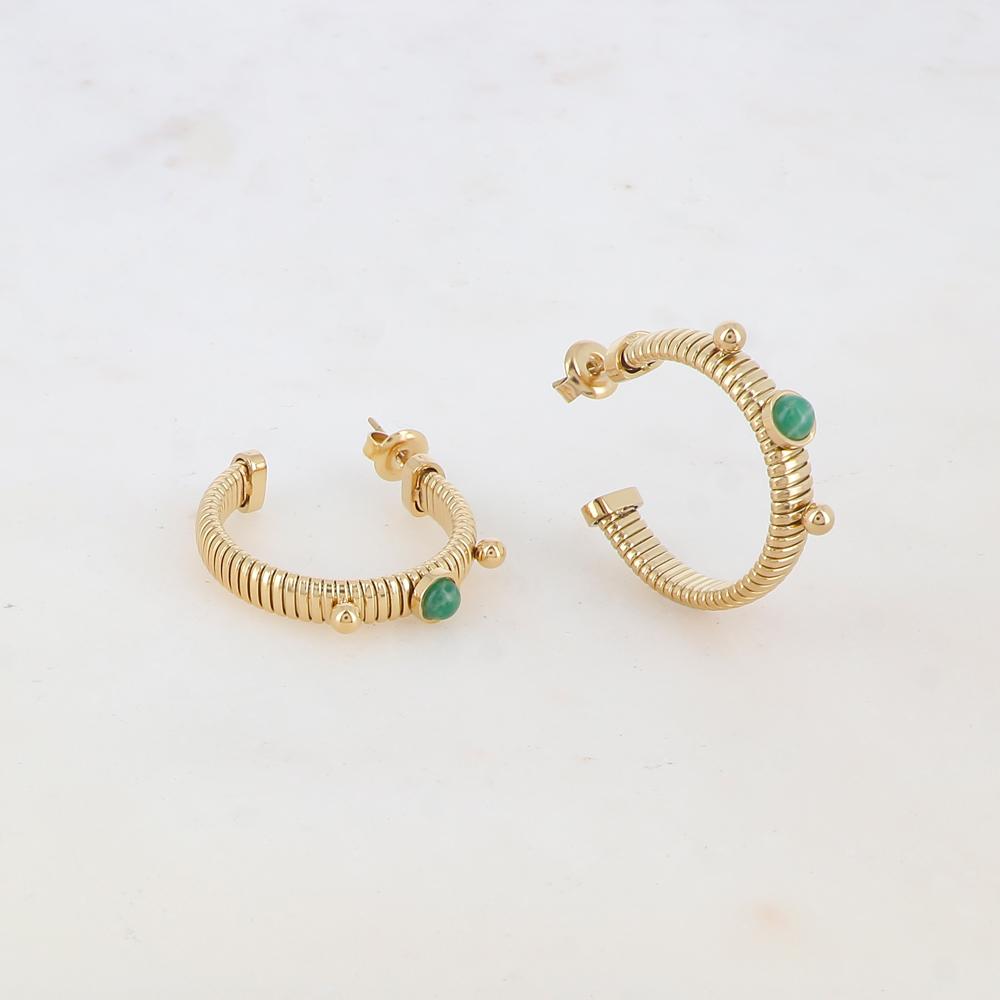 Créoles à puce rainurées avec 2 petites boules et 1 pierre naturelle ronde 2,7 x 3 CM.