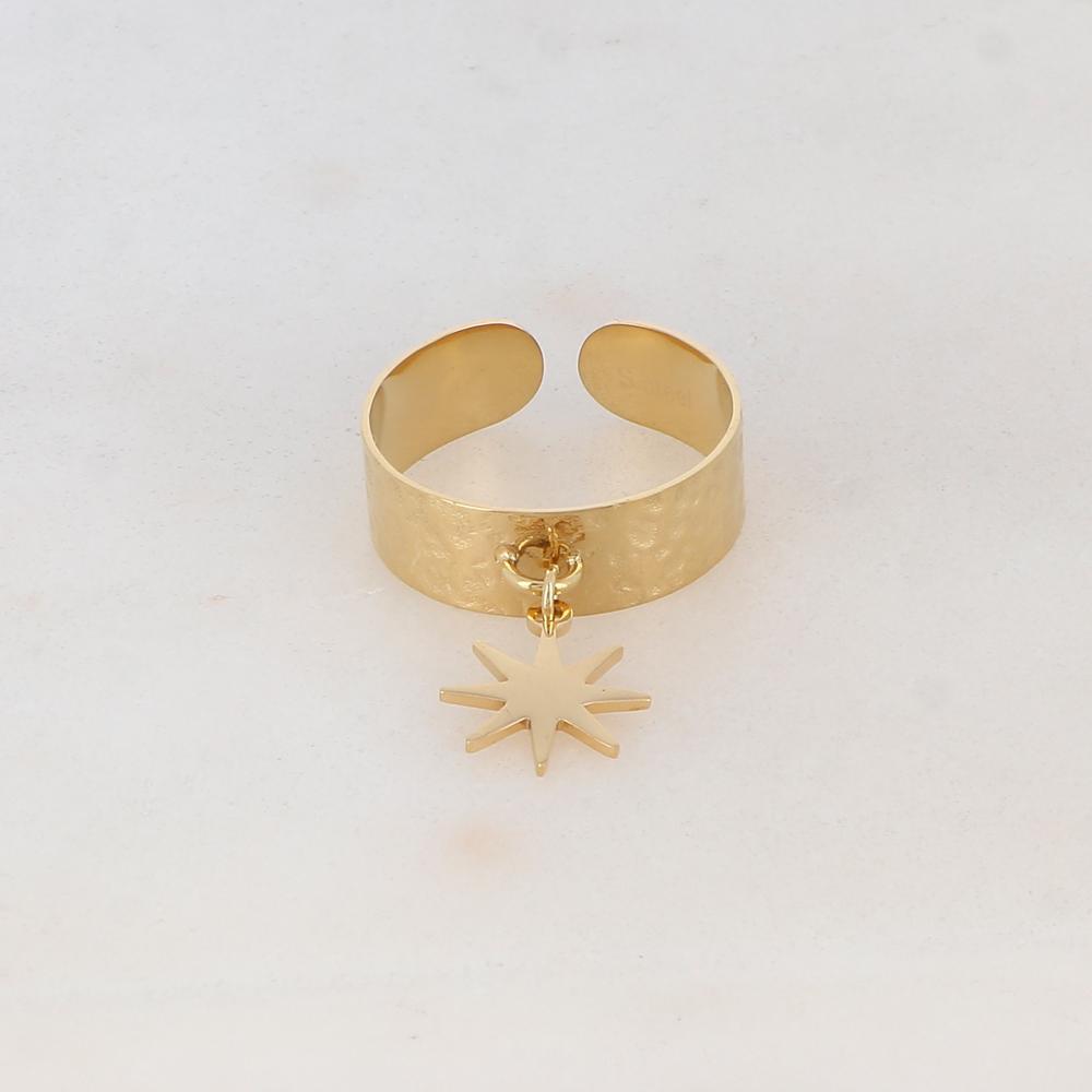 Bague martelée avec pampille étoile