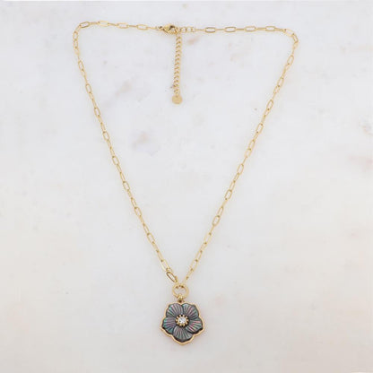 Collier avec pendentif fleur en nacre, strass (45+5CM)